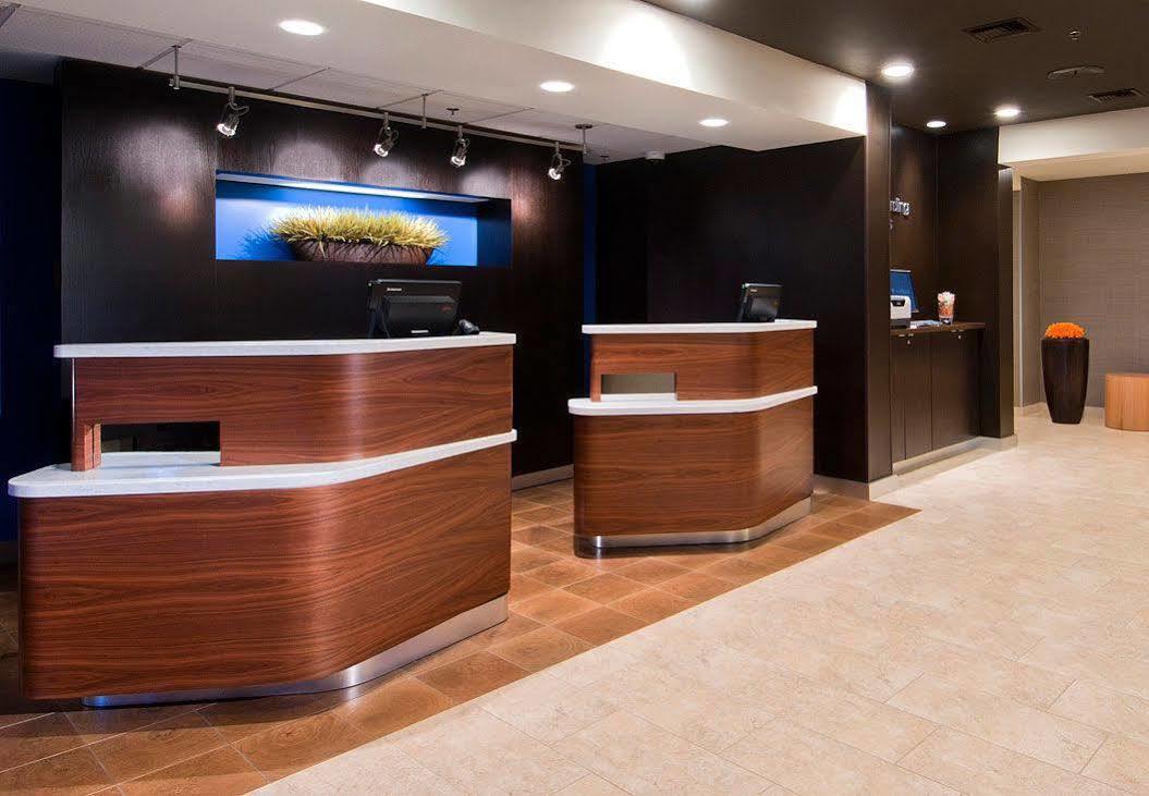 Hotel Courtyard By Marriott Chihuahua Extérieur photo