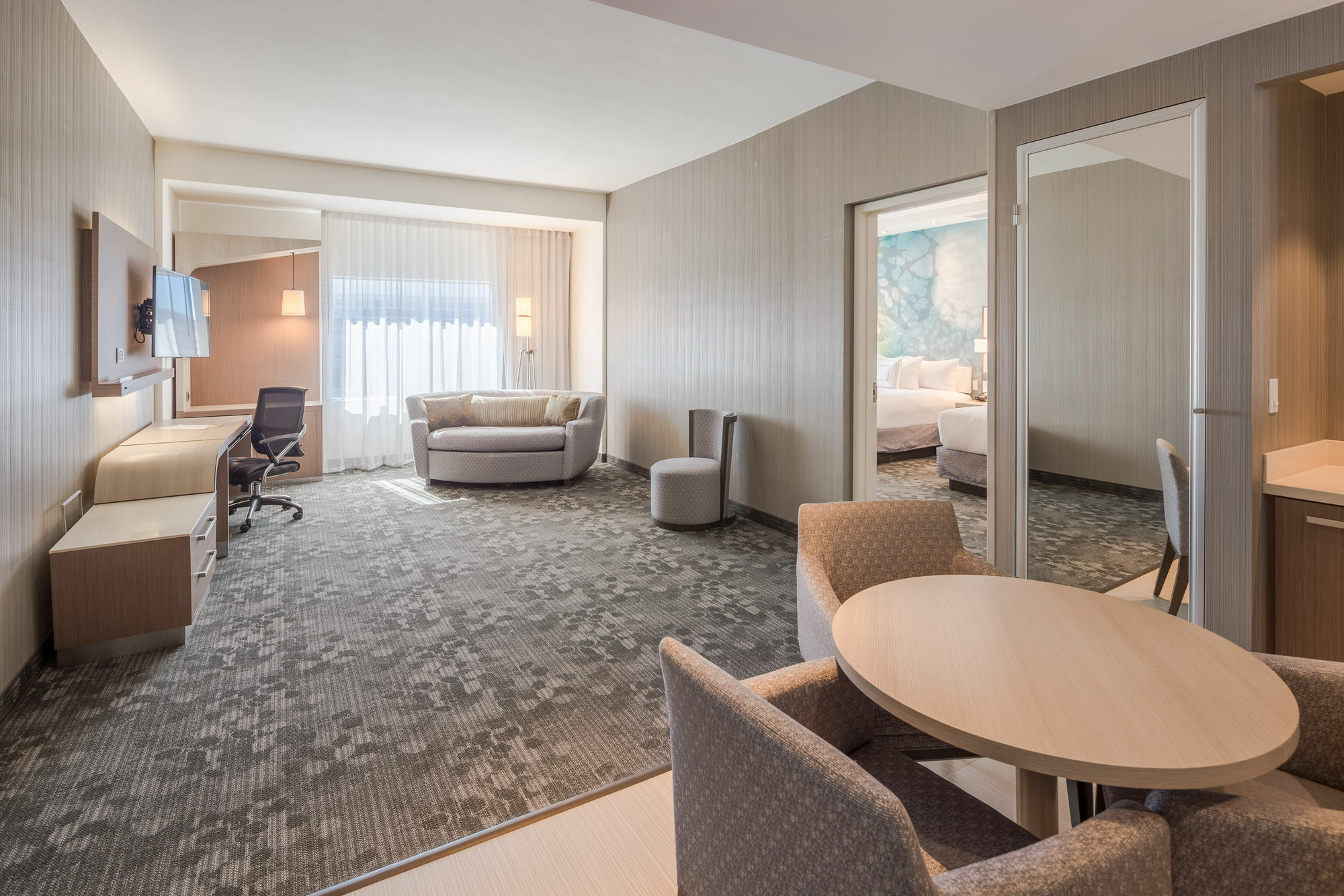 Hotel Courtyard By Marriott Chihuahua Extérieur photo